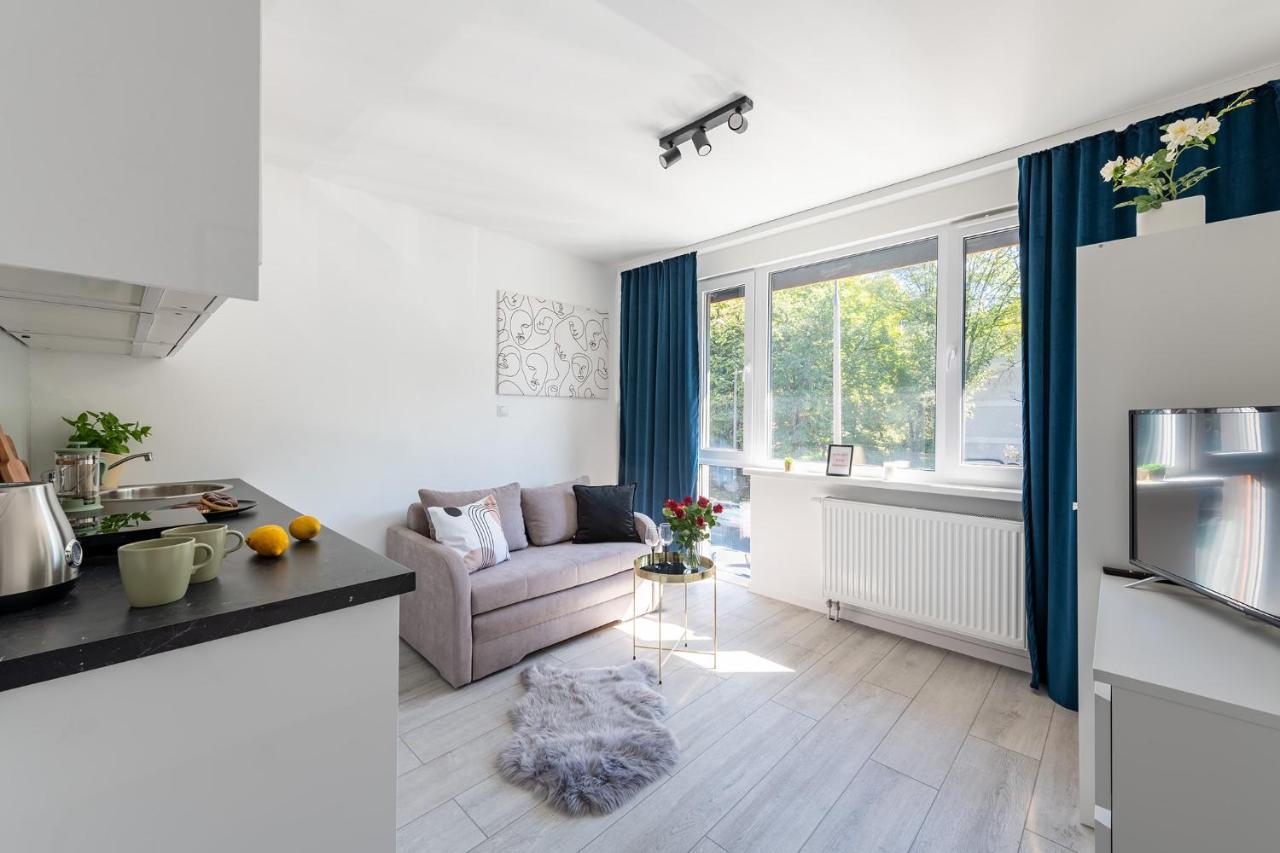 Batorego 220 - 450M Stacja Metra Pola Mokotowskie, 800M Biblioteka Narodowa - 20M Piekny Park Pola Mokotowskie - 800M Do Sgh - Wifi - Smart Tv - Good Apartments Warszawa Exteriör bild