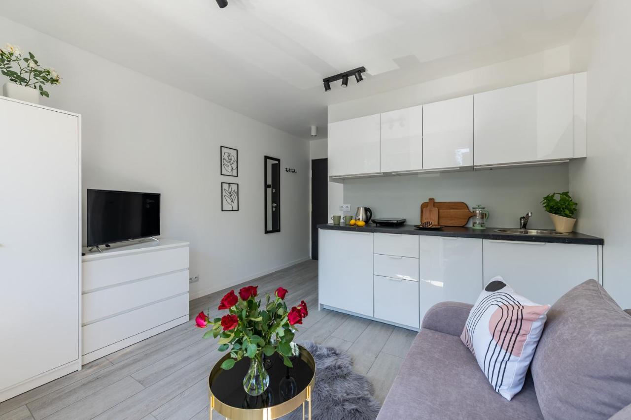 Batorego 220 - 450M Stacja Metra Pola Mokotowskie, 800M Biblioteka Narodowa - 20M Piekny Park Pola Mokotowskie - 800M Do Sgh - Wifi - Smart Tv - Good Apartments Warszawa Exteriör bild