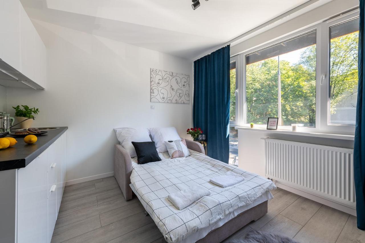 Batorego 220 - 450M Stacja Metra Pola Mokotowskie, 800M Biblioteka Narodowa - 20M Piekny Park Pola Mokotowskie - 800M Do Sgh - Wifi - Smart Tv - Good Apartments Warszawa Exteriör bild